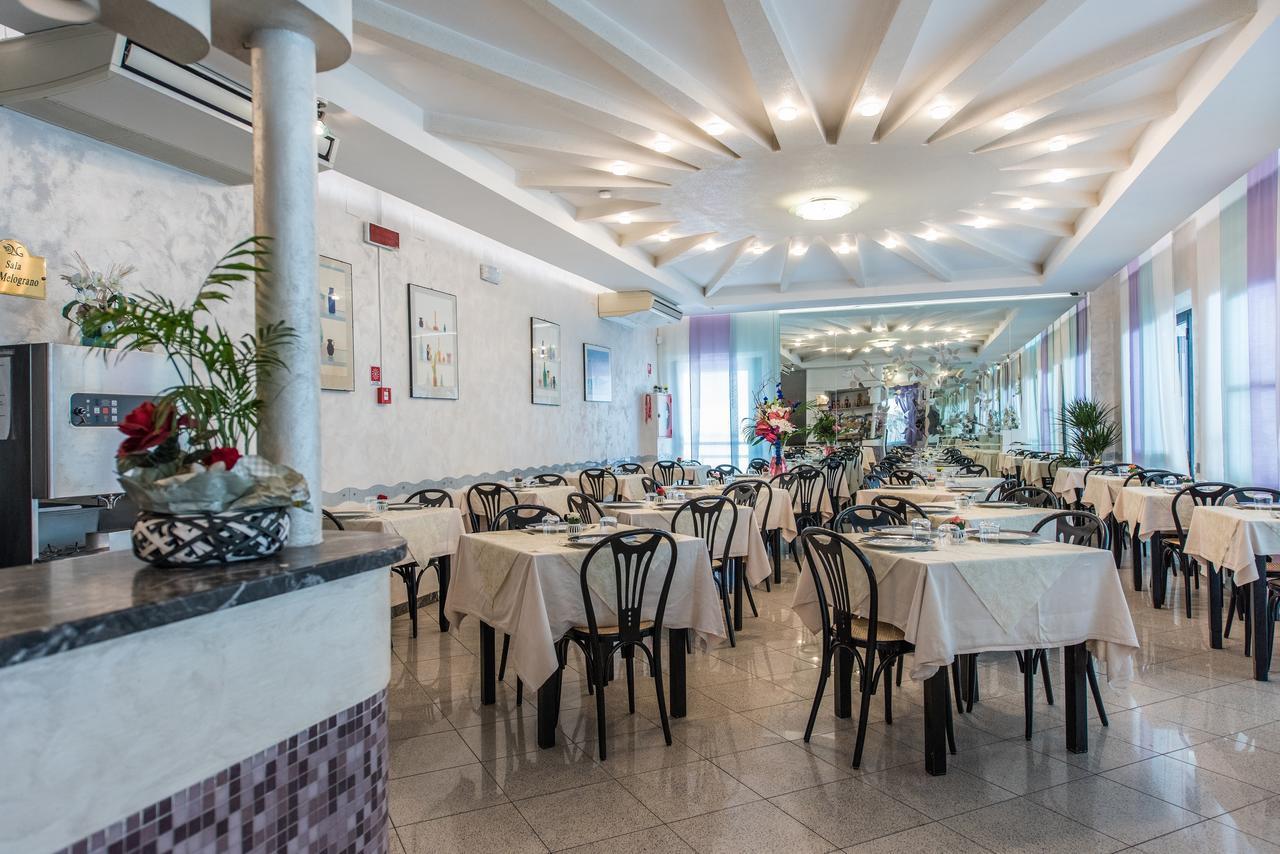 Hotel Nuovo Giardino Rimini Dış mekan fotoğraf